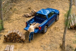 Next-Gen Ranger XLT Cargo Management